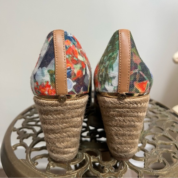 🥂3/$50 Louise et Cie Floral Jamie Espadrilles Wedges size 7 - Picture 4 of 7